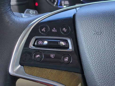 Used 2019 Cadillac Escalade ESV Premium Luxury image 24