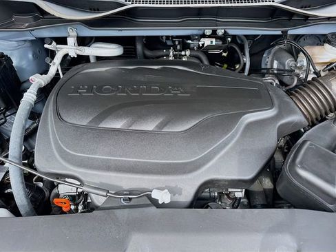Certified 2024 Honda Odyssey Touring image 33