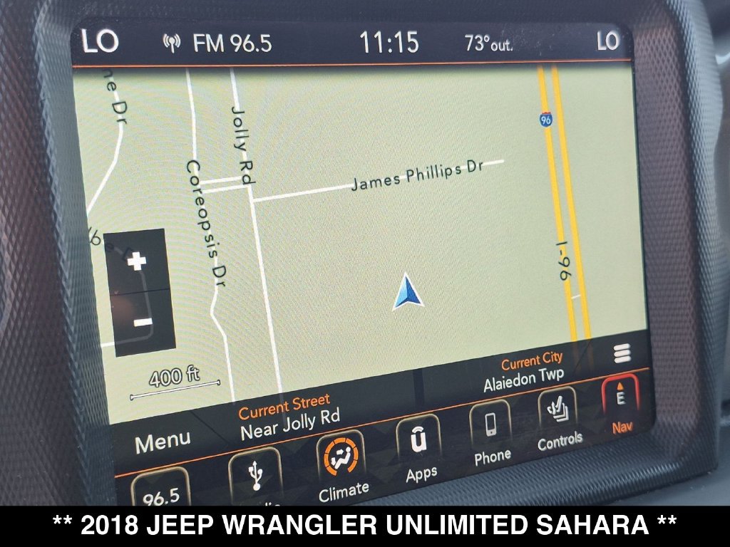 Used 2018 Jeep Wrangler Unlimited Sahara AWD/4WD image 4