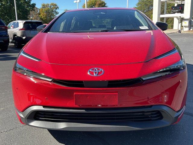 New 2027 Toyota Prius LE FWD image 3
