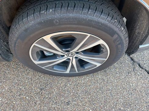 Used 2025 Lexus RX 350 Premium image 5