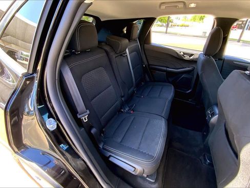 Used 2025 Ford Escape Active FWD image 19