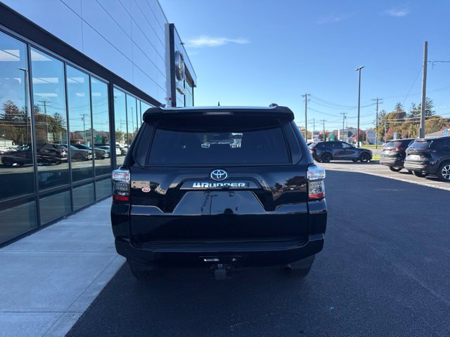 Used 2024 Toyota 4Runner SR5 Premium w/ Moonroof Package AWD/4WD image 4
