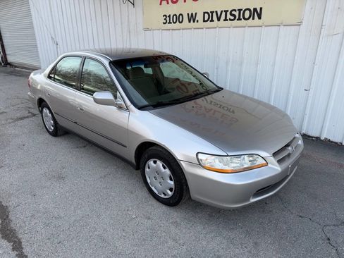 Used 1999 Honda Accord LX image 25