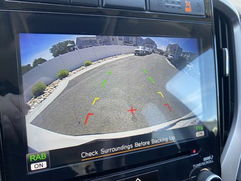 Certified 2022 Subaru Ascent Touring AWD/4WD image 32