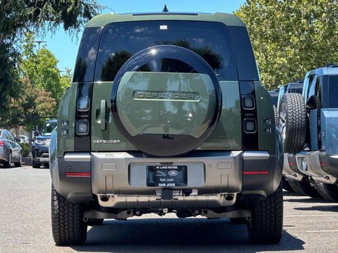 New 2026 Land Rover Defender 130 S AWD/4WD image 9
