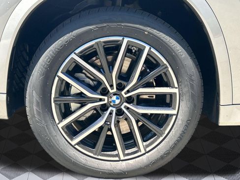 New 2026 BMW X1 xDrive28i w/ Technology Package AWD/4WD image 12