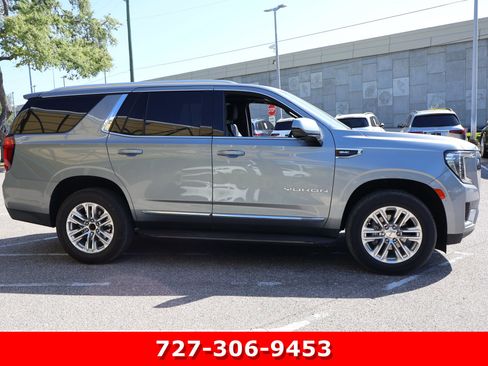 Used 2023 GMC Yukon SLT RWD image 10