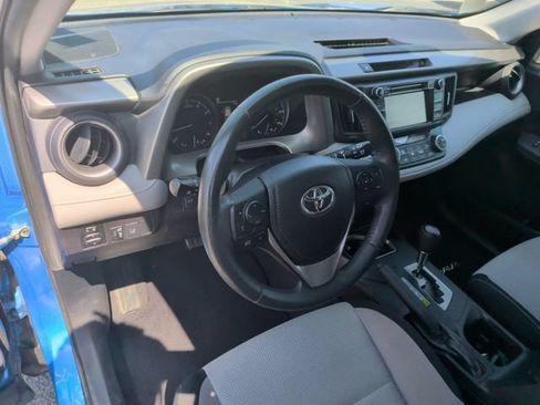 Used 2017 Toyota RAV4 XLE FWD image 17