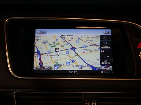 Used 2016 Audi Q5 2.0T Premium Plus w/ Technology Package AWD/4WD image 14