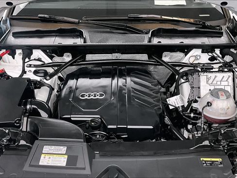 Used 2023 Audi Q5 2.0T Premium Plus w/ Premium Plus Package AWD/4WD image 30