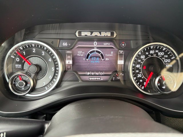 Used 2022 RAM 1500 Big Horn AWD/4WD image 26