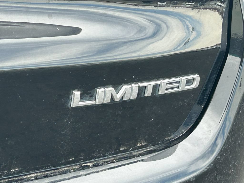 Used 2025 Jeep Compass Limited AWD/4WD image 4