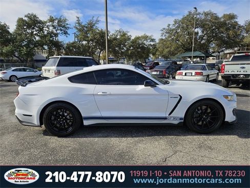 Used 2017 Ford Mustang Shelby GT350 image 6