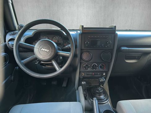 Used 2009 Jeep Wrangler X image 14