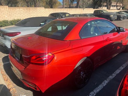 Used 2019 BMW M4 Convertible w/ Competition Package RWD image 5