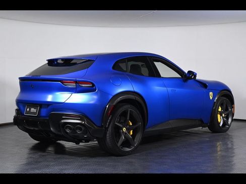 Used 2026 Ferrari Purosangue AWD/4WD image 5
