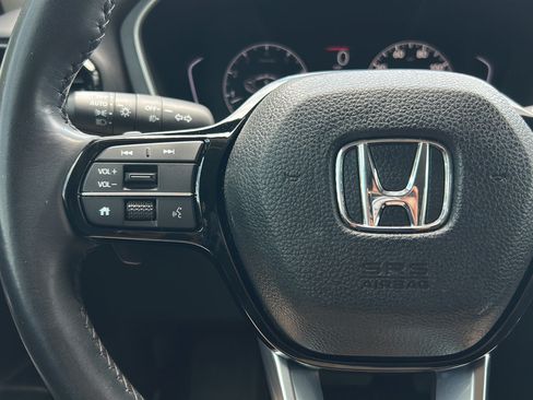 Used 2025 Honda Pilot Touring image 33