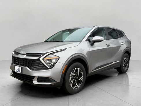 Certified 2025 Kia Sportage LX image 5