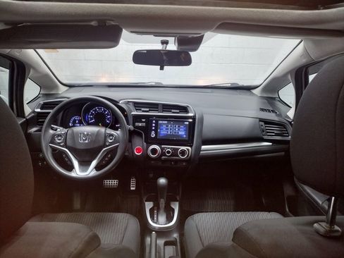 Used 2019 Honda Fit EX image 23