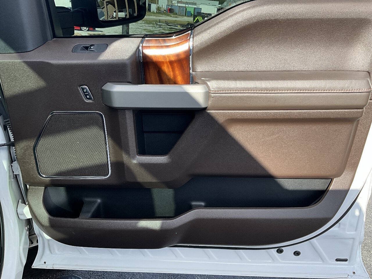 Used 2018 Ford F250 King Ranch w/ King Ranch Ultimate Package AWD/4WD image 41