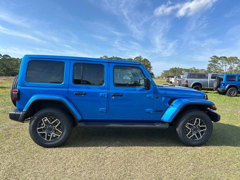 New 2025 Jeep Wrangler Sahara image 2