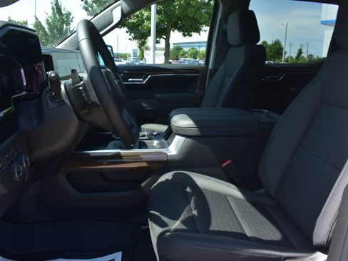 New 2026 Chevrolet Silverado 1500 LT AWD/4WD image 17
