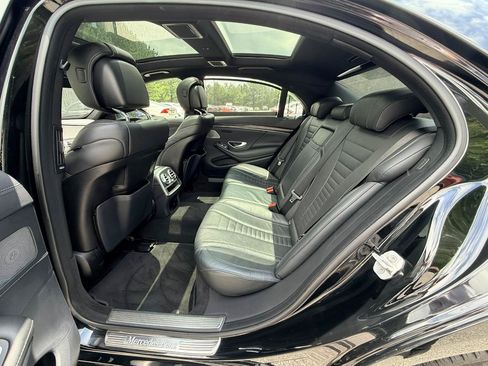 Used 2016 Mercedes-Benz S 550 Sedan image 11