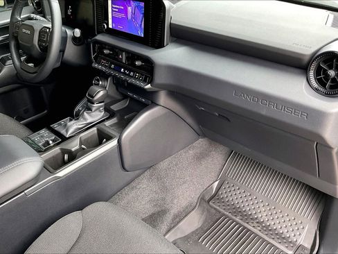 Used 2025 Toyota Land Cruiser 1958 image 19