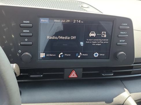 New 2026 Hyundai Elantra SEL Sport FWD image 11