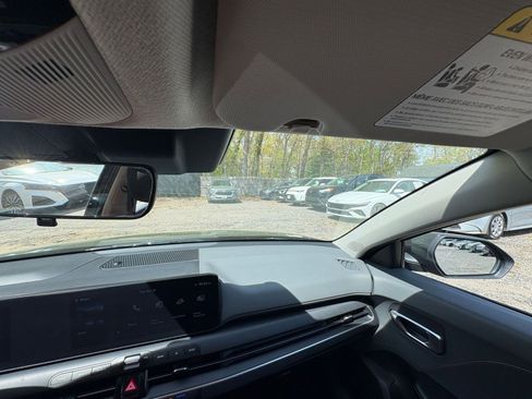 Used 2025 Kia K4 FWD image 33