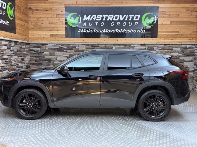 Used 2025 Chevrolet Trax ACTIV w/ Driver Confidence Package FWD image 4