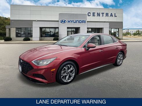 Certified 2023 Hyundai Sonata SEL w/ Convenience Package image 3