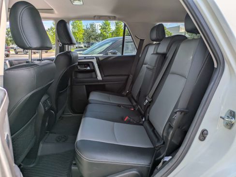 Used 2023 Toyota 4Runner SR5 Premium w/ Moonroof Package RWD image 14