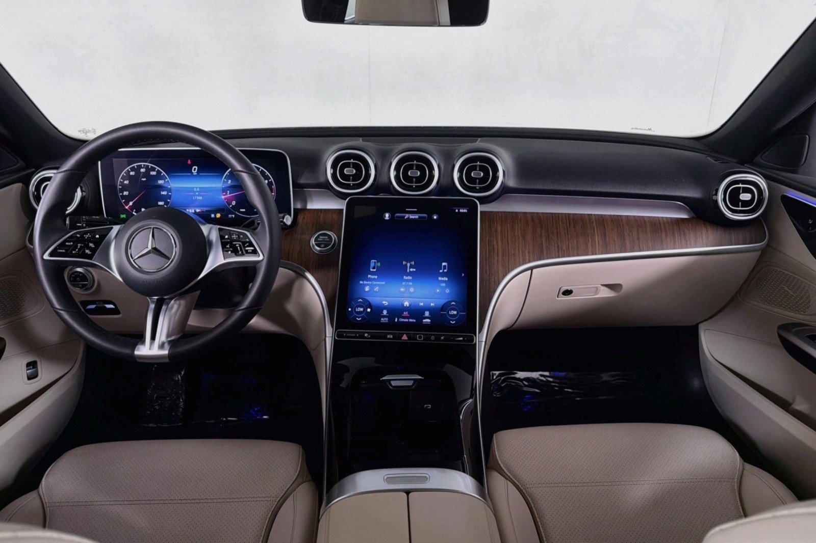 Certified 2024 Mercedes-Benz C 300 Sedan image 5