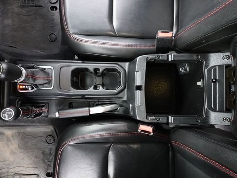 Used 2021 Jeep Wrangler Unlimited Rubicon w/ Dual Top Group image 36