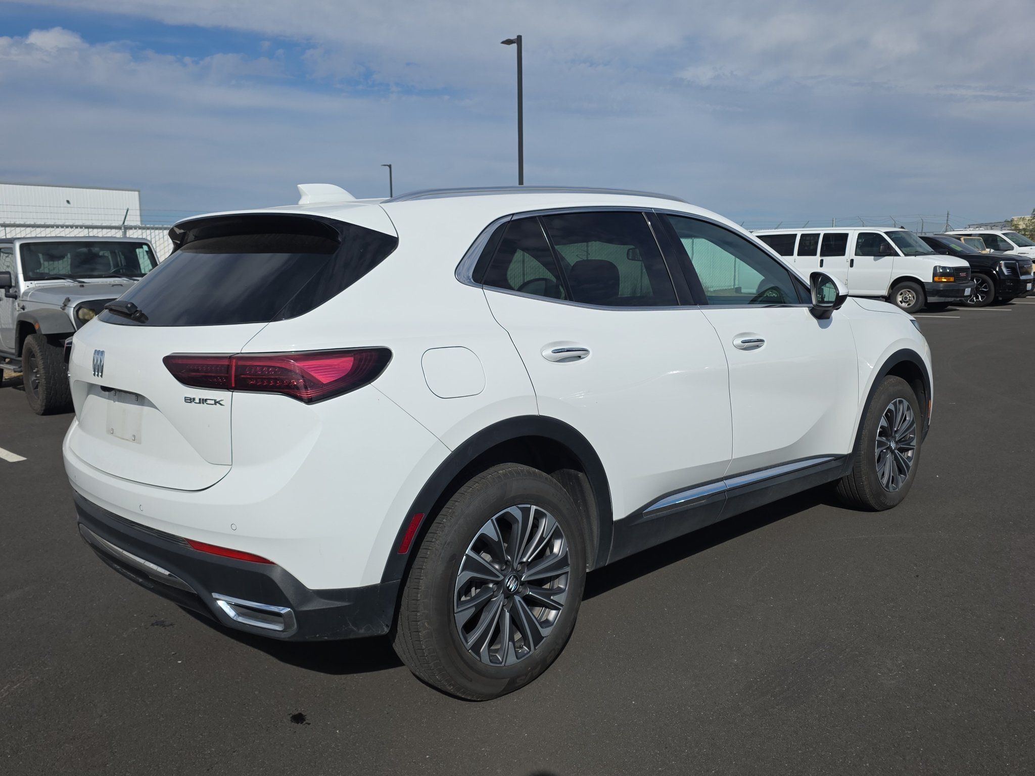 Used 2024 Buick Envision Preferred AWD/4WD image 8