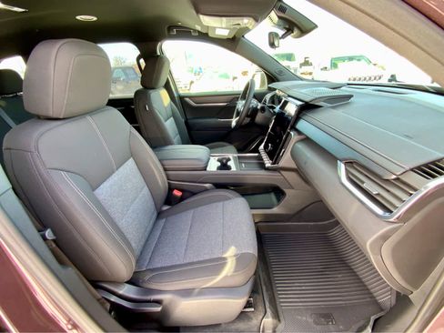 New 2026 GMC Acadia Elevation w/ LPO, Floor Liner Package image 25