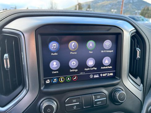 Used 2020 Chevrolet Silverado 1500 LTZ w/ LTZ Premium Package image 32