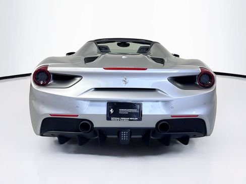 Certified 2018 Ferrari 488 Spider RWD image 6