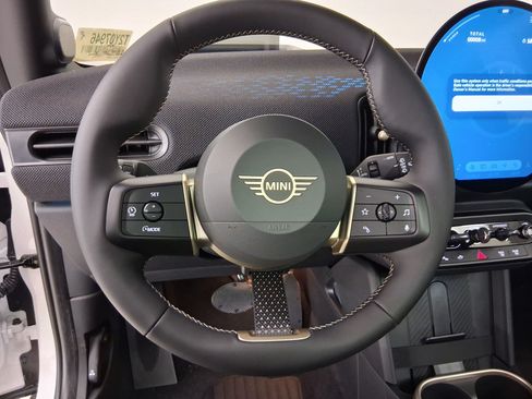 New 2026 MINI Cooper 2-Door Hardtop FWD image 14