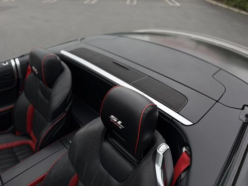 Used 2016 Mercedes-Benz SL 550 image 27