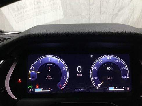 Used 2023 Jeep Grand Cherokee Altitude AWD/4WD image 37