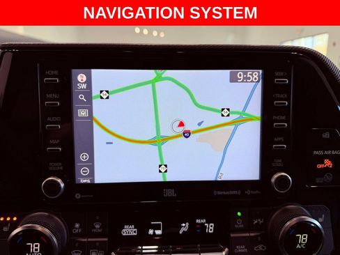 Used 2022 Toyota Highlander XSE image 12