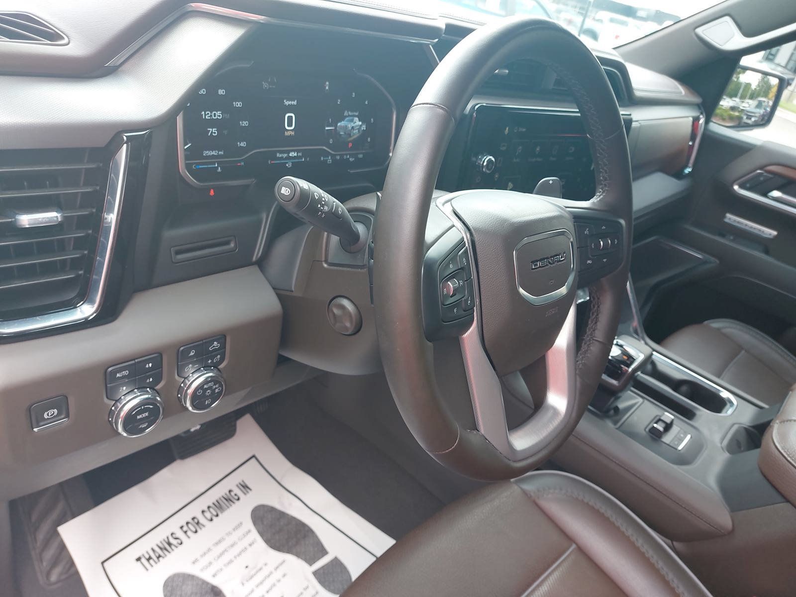 Used 2023 GMC Sierra 1500 Denali w/ Denali Carbonpro Edition AWD/4WD image 15