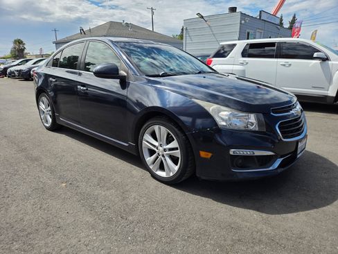 Used 2015 Chevrolet Cruze LTZ w/ Sun, Sound and Sport Package FWD image 5