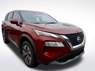 Used 2023 Nissan Rogue SL w/ SL Premium Package video 3