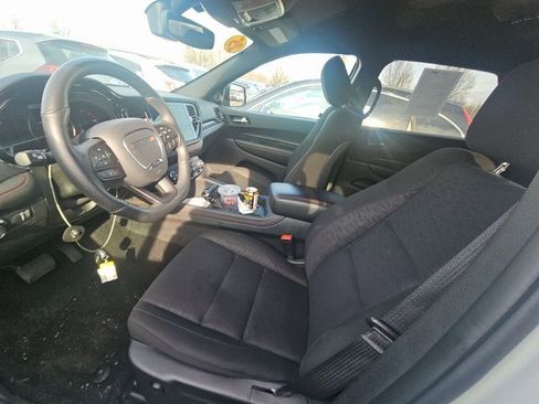 Used 2025 Dodge Durango GT image 5