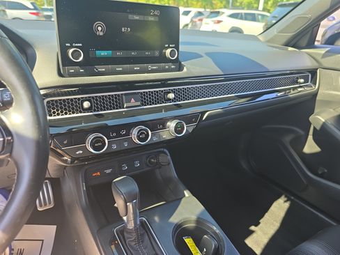 Used 2025 Honda Civic Sport image 20