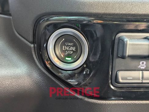 Used 2023 Chevrolet Silverado 1500 LT Trail Boss w/ LT Trail Boss Premium Package image 25